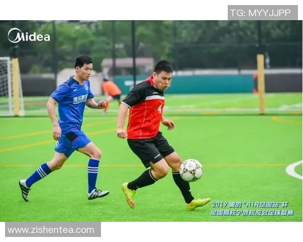 哈德斯菲尔德与雷丁精彩对决直播全程回顾与战报分析