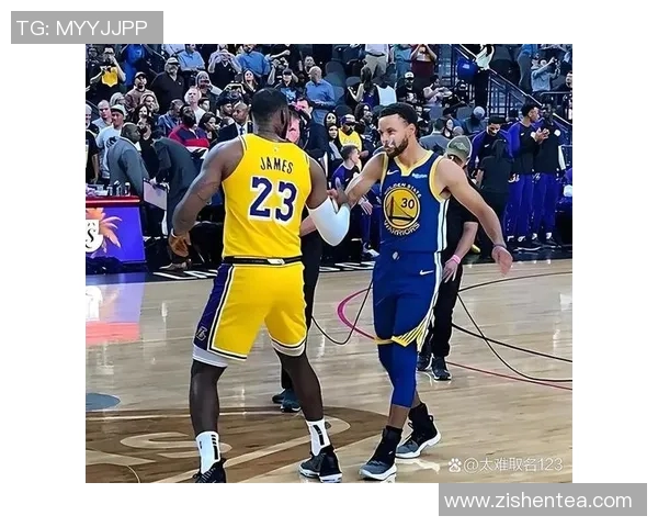 勇士与湖人今日精彩对决回放全程回顾与精彩瞬间分析